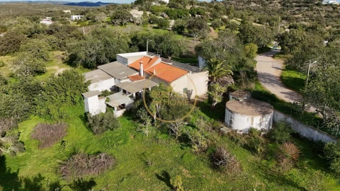 Moradia T3 para Venda em Loule (São Clemente)