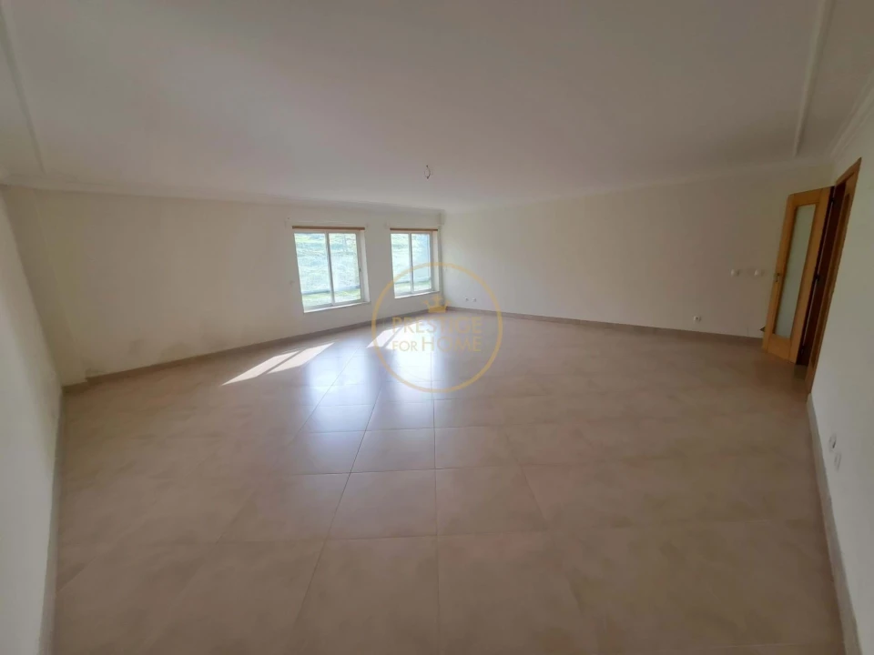 Apartamento T2 para Venda em Loule (São Clemente) Foto 2