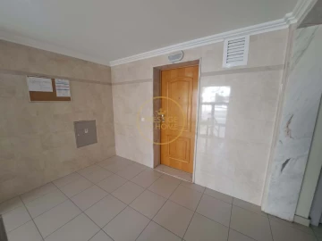 Apartamento T2 para Venda em Loule (São Clemente)