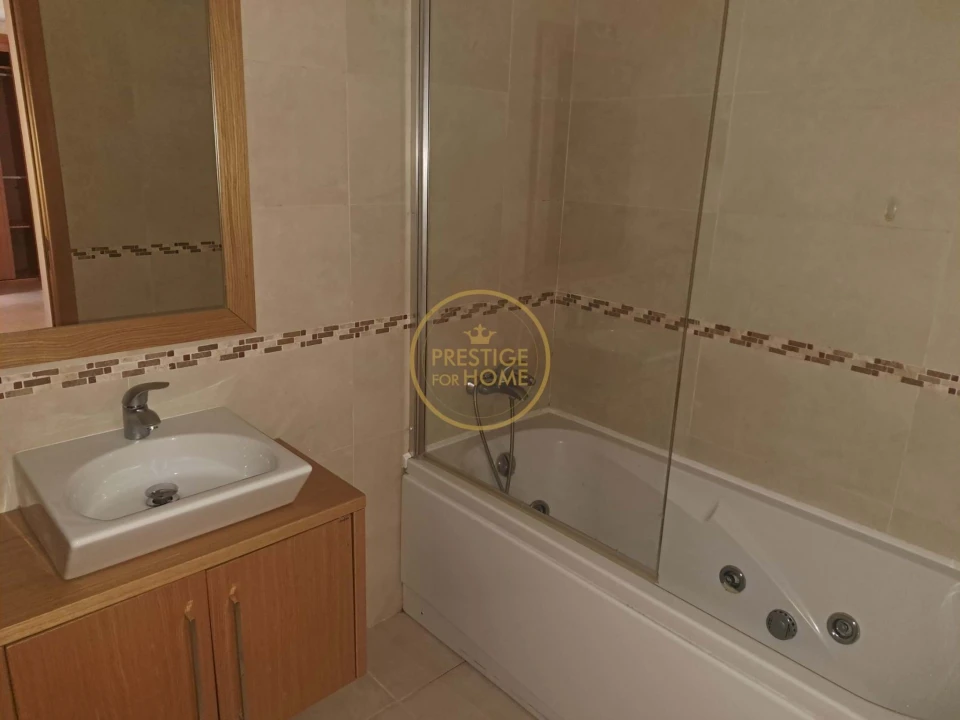 Apartamento T2 para Venda em Loule (São Clemente) Foto 14