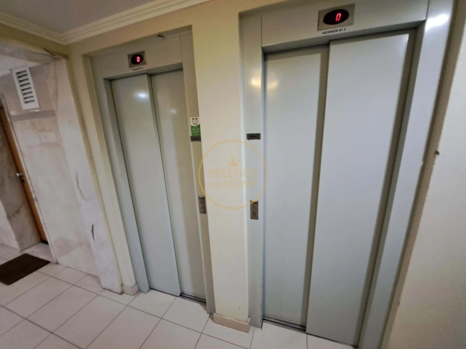 Apartamento T2 para Venda em Loule (São Clemente) Foto 25