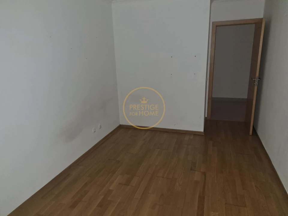 Apartamento T2 para Venda em Loule (São Clemente) Foto 7