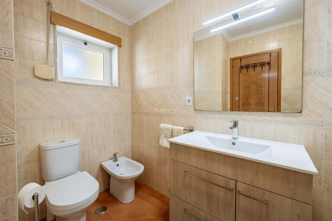 Apartamento T1 para Venda em Lagos (São Sebastião e Santa Maria) Foto 22