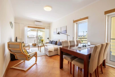 Apartamento T1 para Venda em Lagos (São Sebastião e Santa Maria)