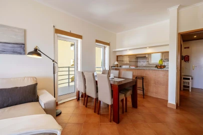 Apartamento T1 para Venda em Lagos (São Sebastião e Santa Maria)