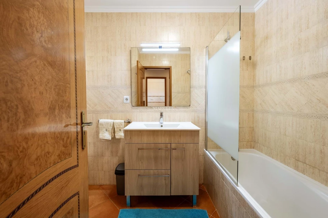 Apartamento T1 para Venda em Lagos (São Sebastião e Santa Maria) Foto 21