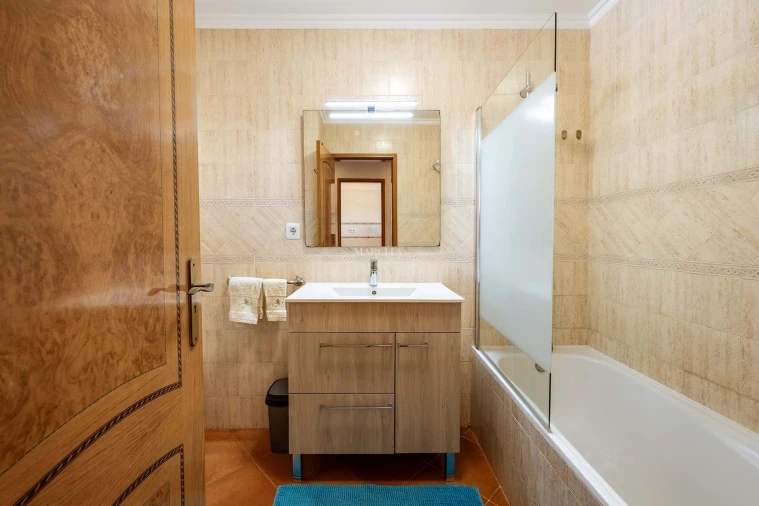 Apartamento T1 para Venda em Lagos (São Sebastião e Santa Maria) Foto 21