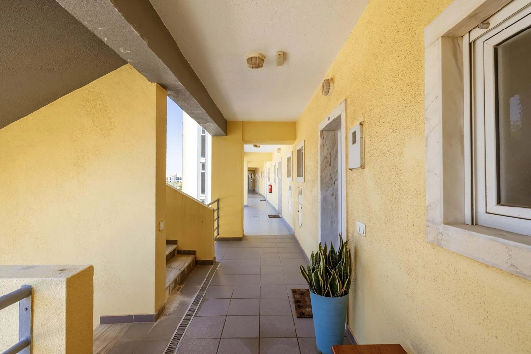 Apartamento T1 para Venda em Lagos (São Sebastião e Santa Maria) Foto 25