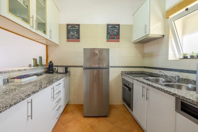 Apartamento T1 para Venda em Lagos (São Sebastião e Santa Maria)