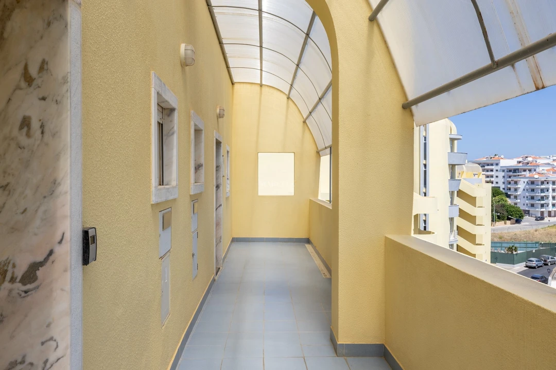 Apartamento T1 para Venda em Lagos (São Sebastião e Santa Maria) Foto 25