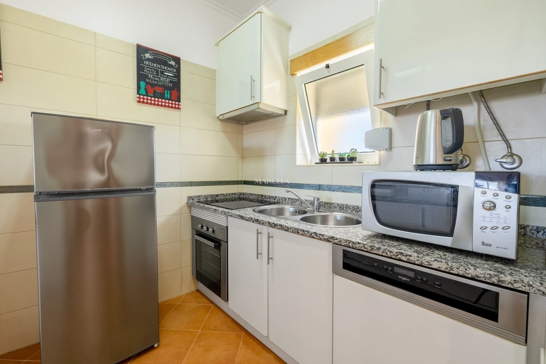 Apartamento T1 para Venda em Lagos (São Sebastião e Santa Maria) Foto 14