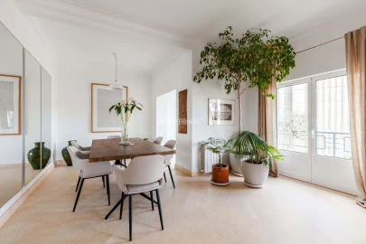 Apartamento T4 para Venda em Avenidas Novas