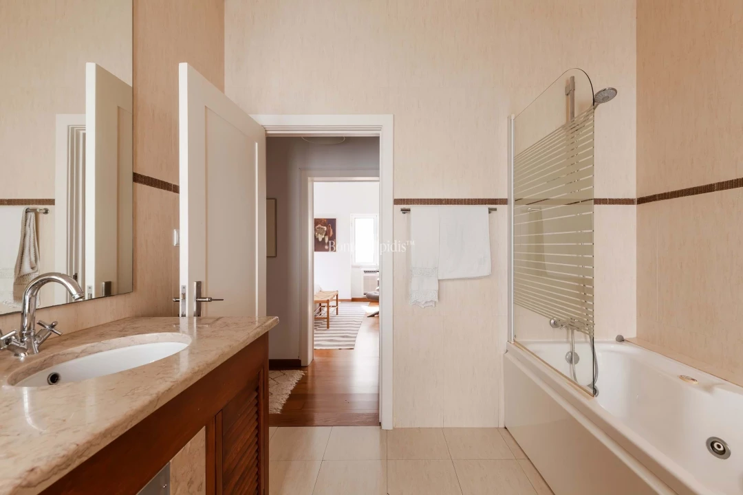 Apartamento T4 para Venda em Avenidas Novas Foto 37