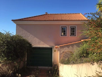 Moradia T7 para Venda em Agualva e Mira-Sintra
