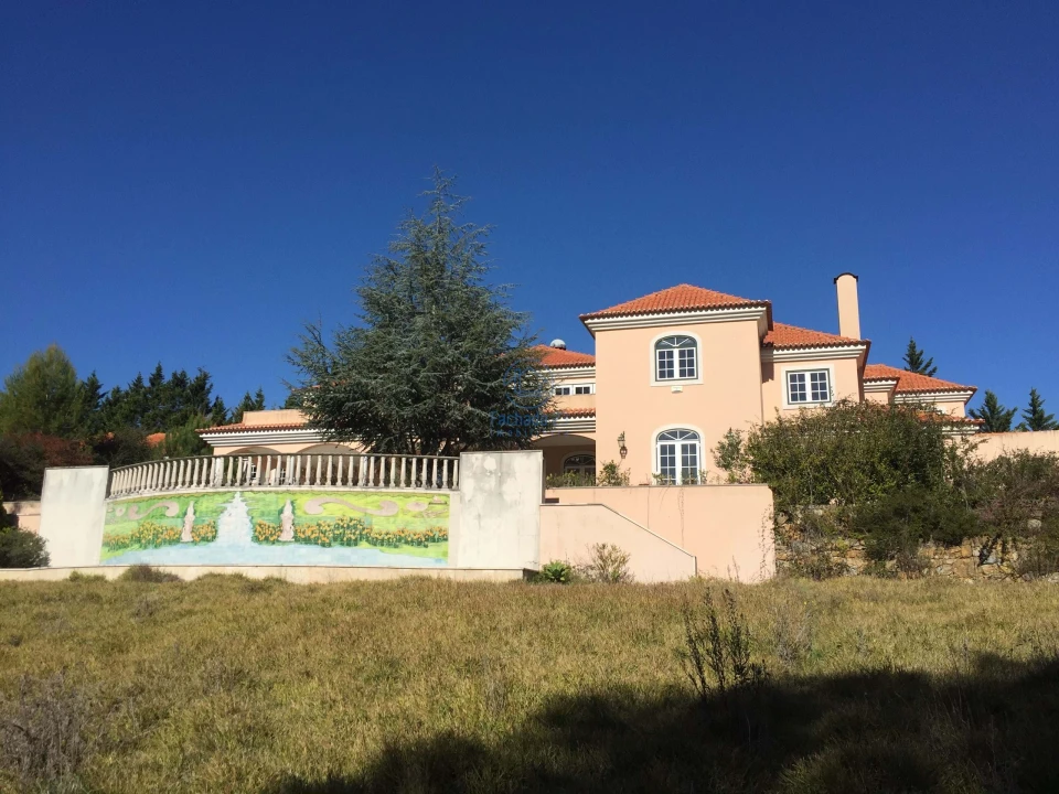 Moradia T7 para Venda em Agualva e Mira-Sintra Foto 18