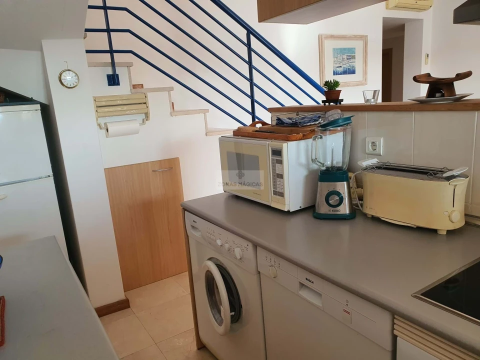 Apartamento T2 para Venda em Portimão Foto 9