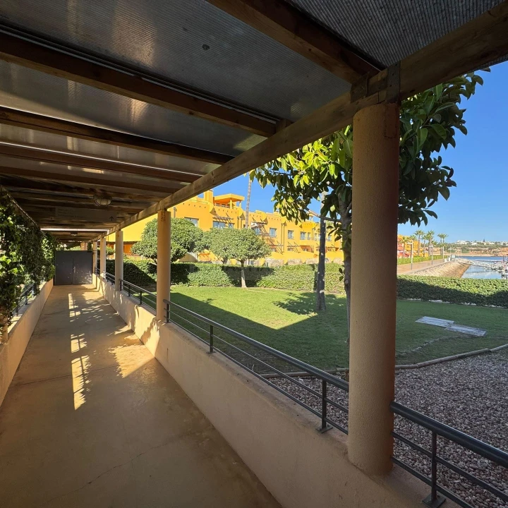 Apartamento T2 para Venda em Portimão Foto 14