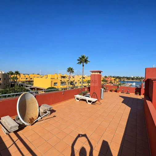 Apartamento T2 para Venda em Portimão Foto 9