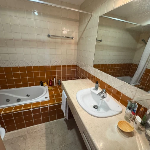 Apartamento T2 para Venda em Portimão Foto 27