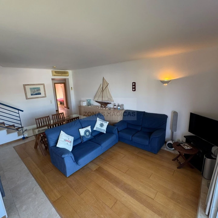 Apartamento T2 para Venda em Portimão Foto 21