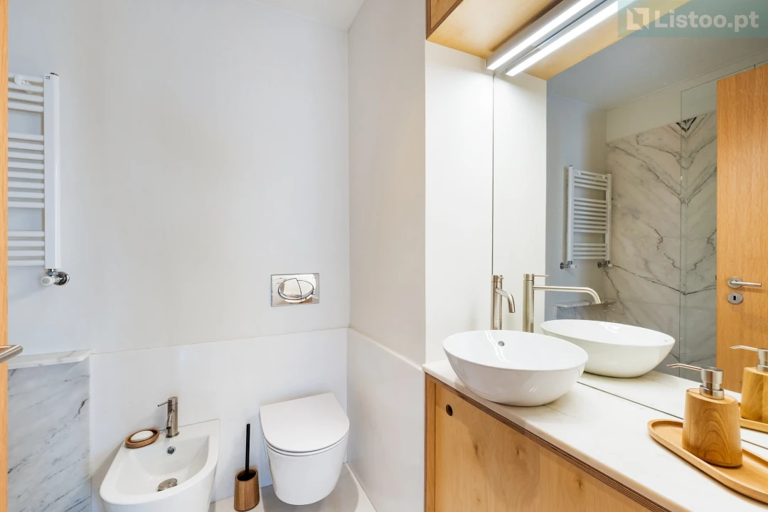 Apartamento T2 para Venda em Ramalde Foto 19