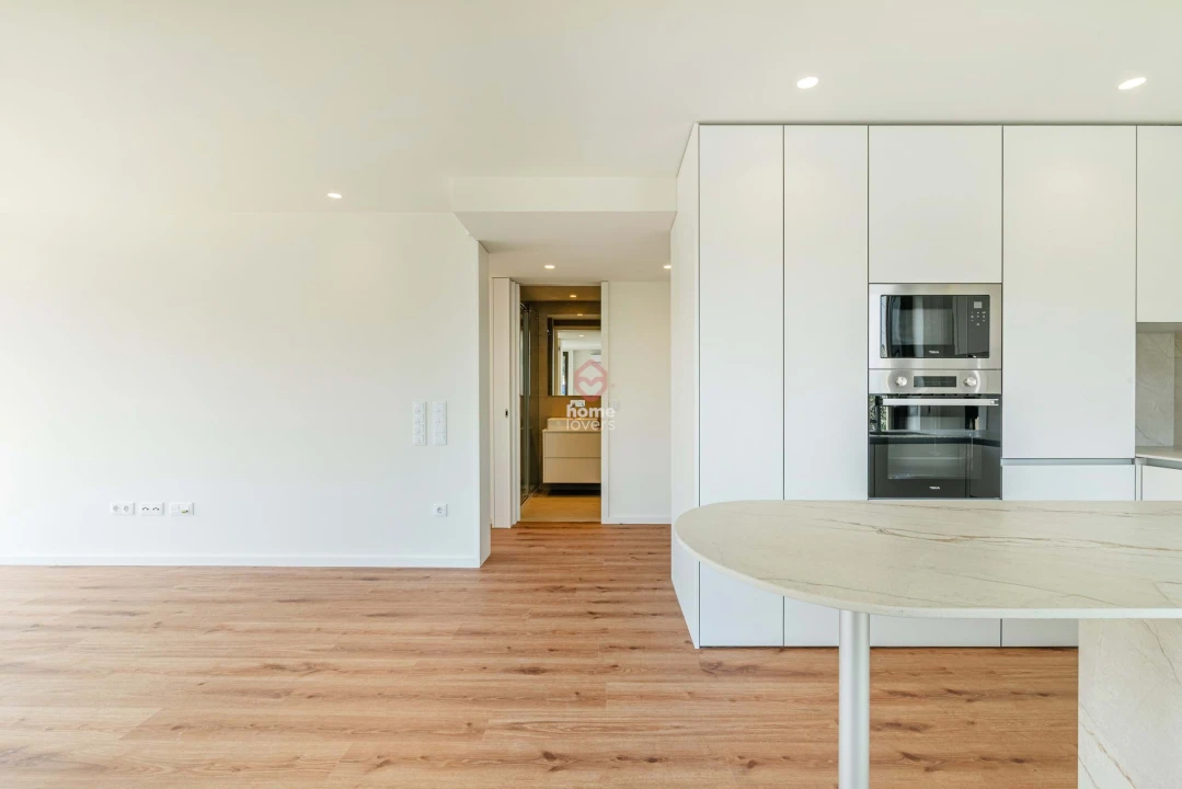 Apartamento T1 para Venda em Arcozelo Foto 11