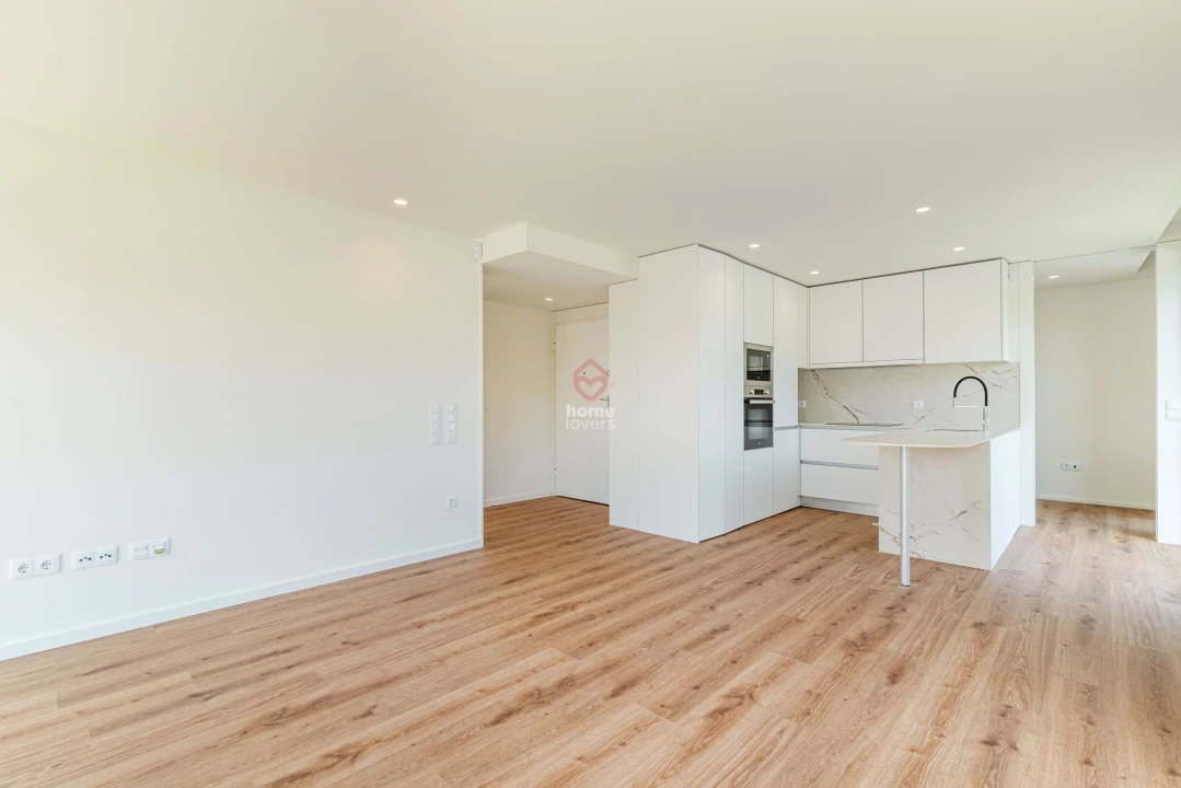 Apartamento T1 para Venda em Arcozelo Foto 10