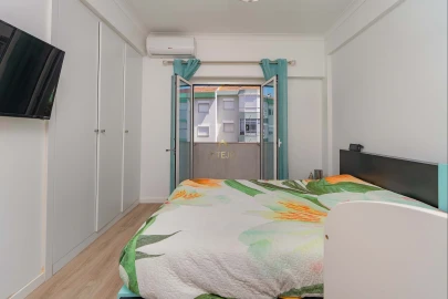 Apartamento T2 para Venda em Santa Iria de Azoia, São João da Talha e Bobadela