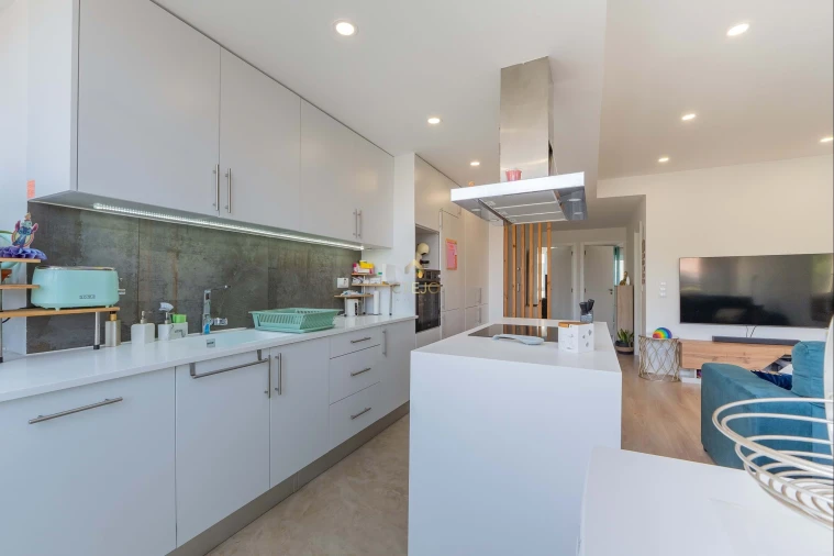 Apartamento T2 para Venda em Santa Iria de Azoia, São João da Talha e Bobadela Foto 3
