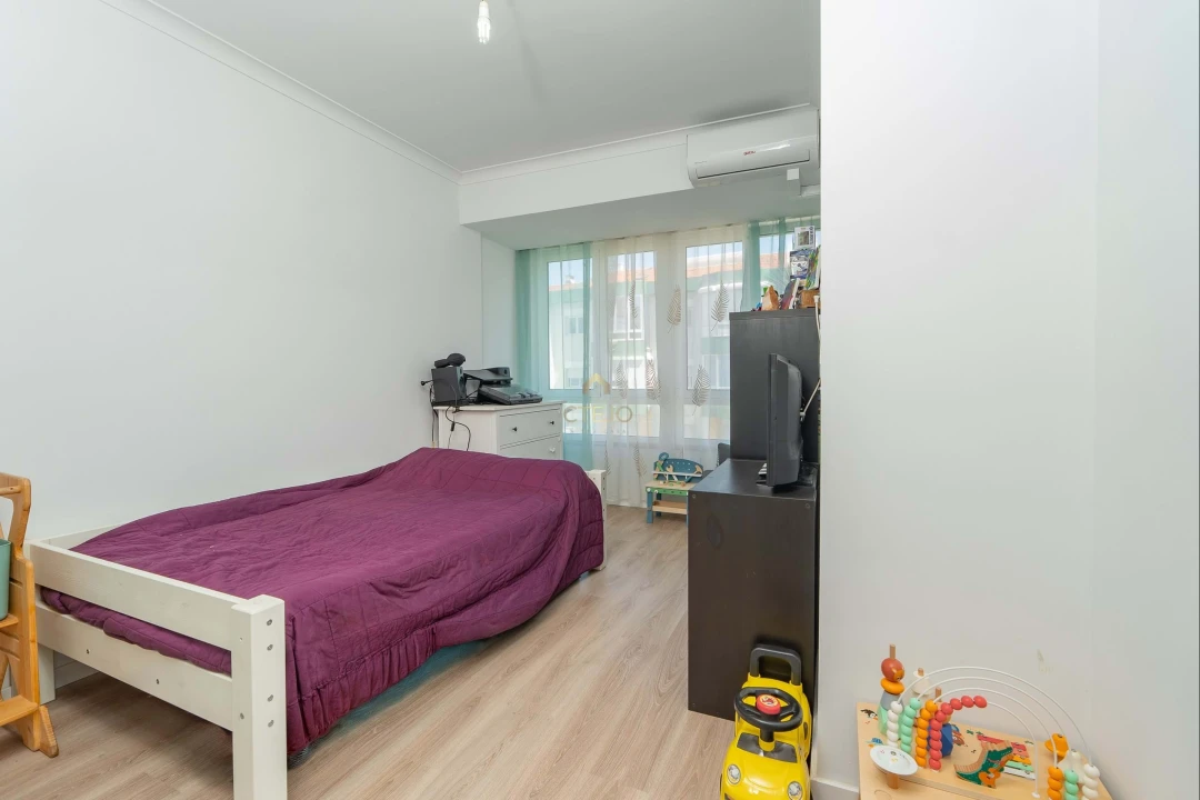 Apartamento T2 para Venda em Santa Iria de Azoia, São João da Talha e Bobadela Foto 13