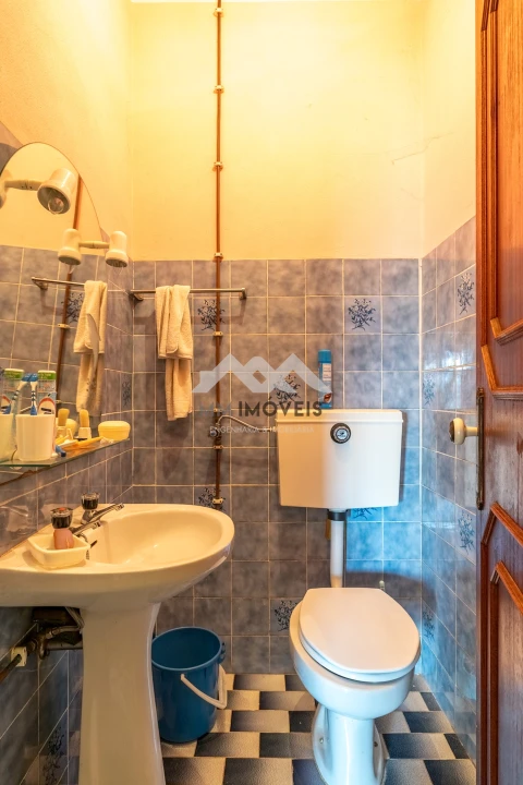 Moradia T3 para Venda em Airães