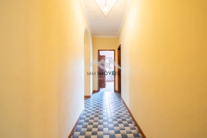 Moradia T3 para Venda em Airães