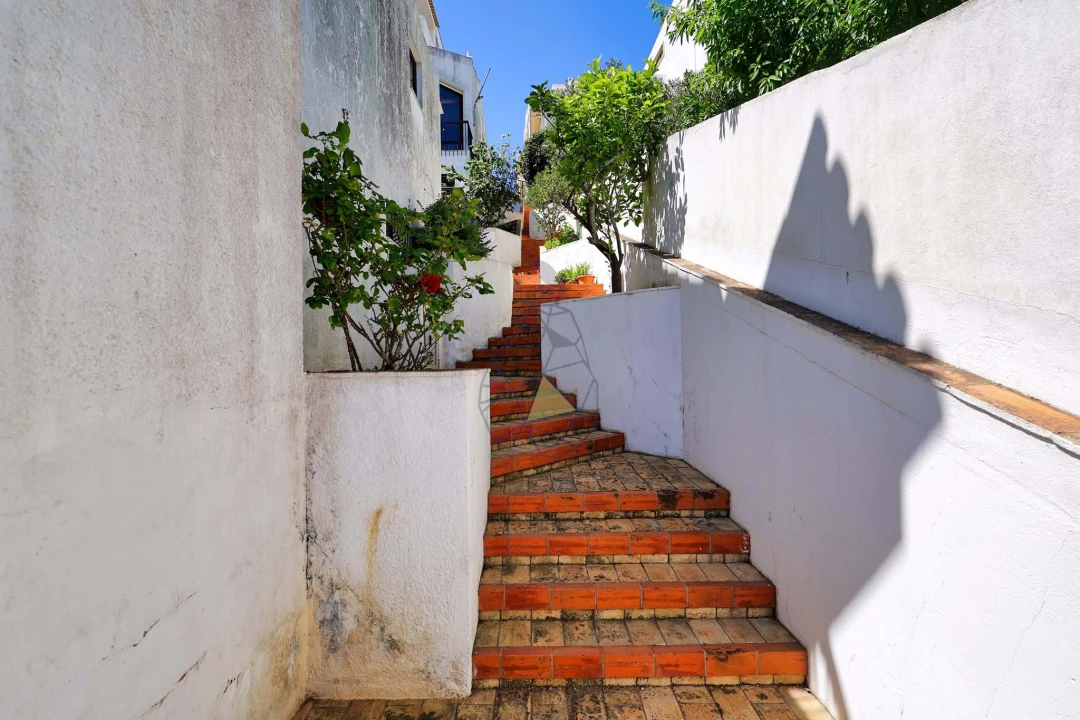 Apartamento T2 para Venda em Portimão Foto 42