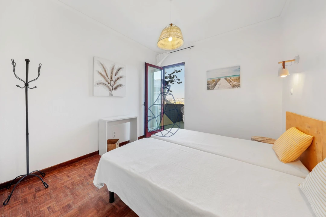 Apartamento T2 para Venda em Portimão Foto 19