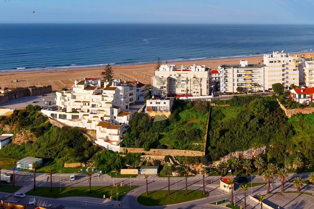 Apartamento T2 para Venda em Portimão Foto 49