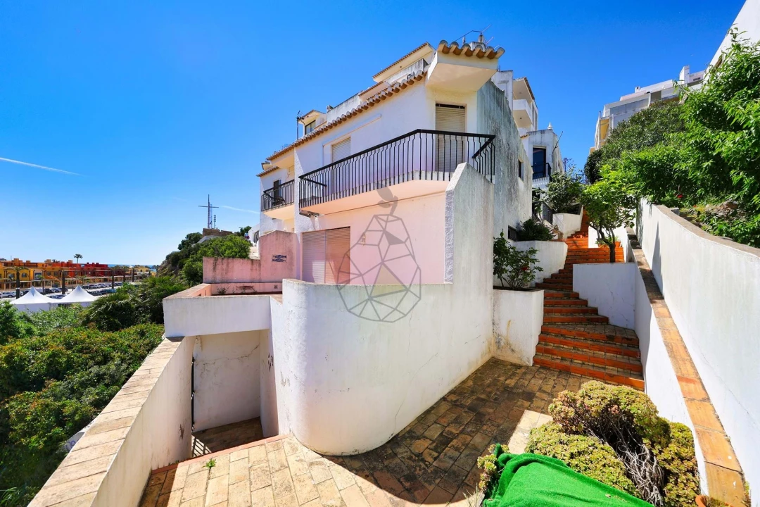 Apartamento T2 para Venda em Portimão Foto 1