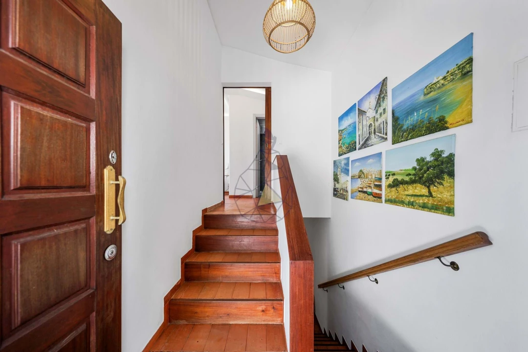Apartamento T2 para Venda em Portimão Foto 7