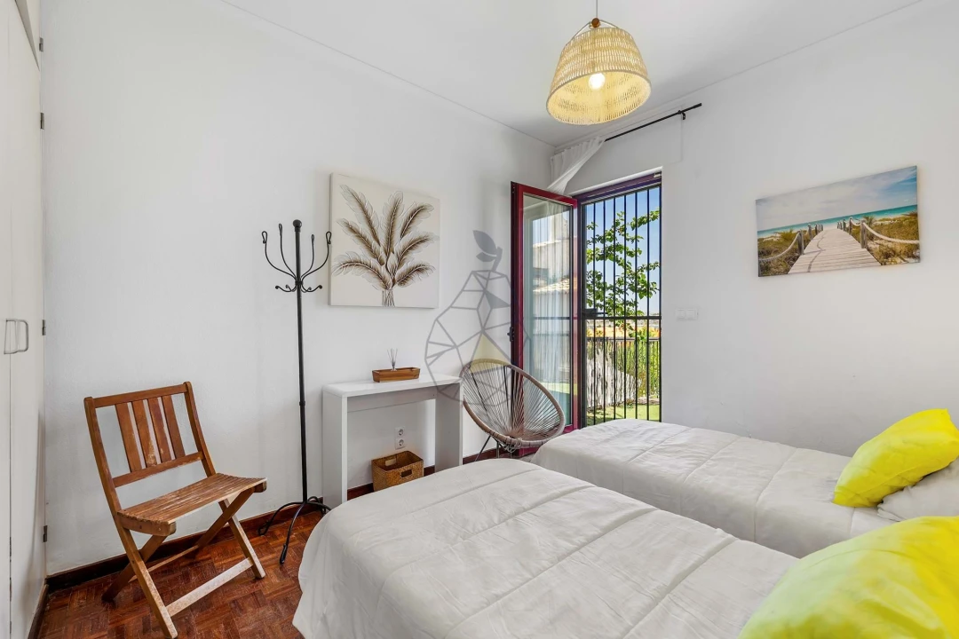 Apartamento T2 para Venda em Portimão Foto 32