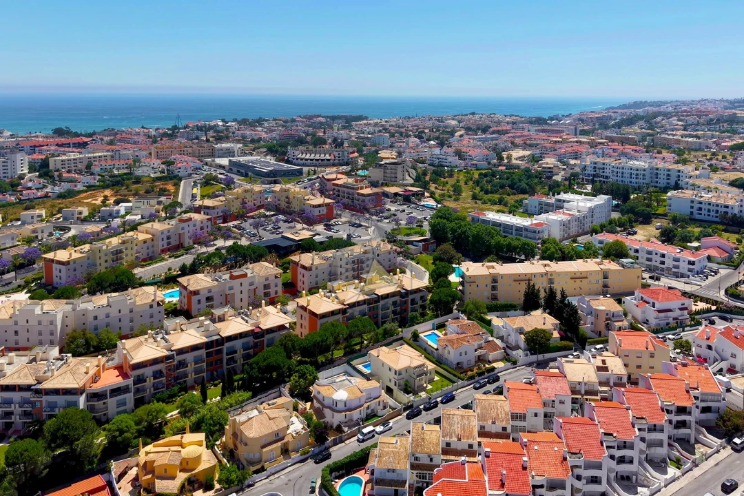 Moradia T5 para Venda em Albufeira e Olhos de Água Foto 81