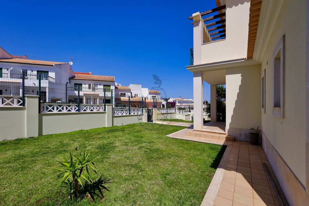Moradia T5 para Venda em Albufeira e Olhos de Água Foto 73