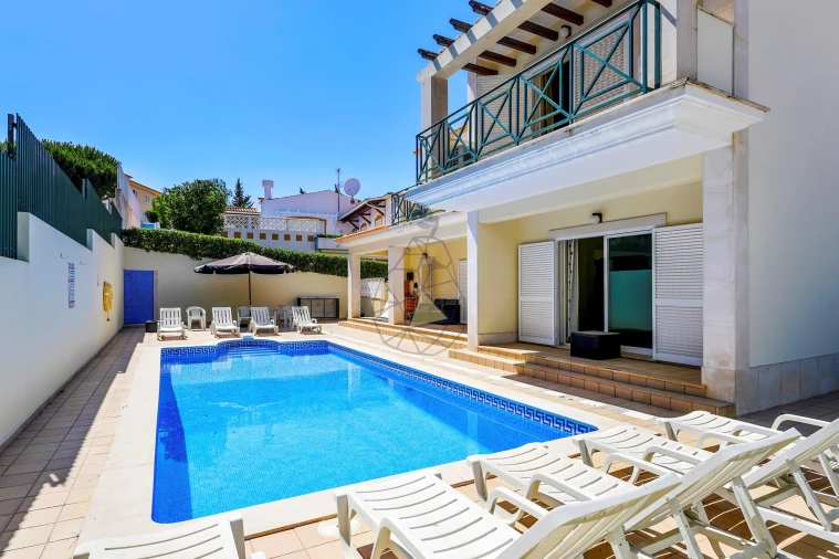 Moradia T5 para Venda em Albufeira e Olhos de Água Foto 18