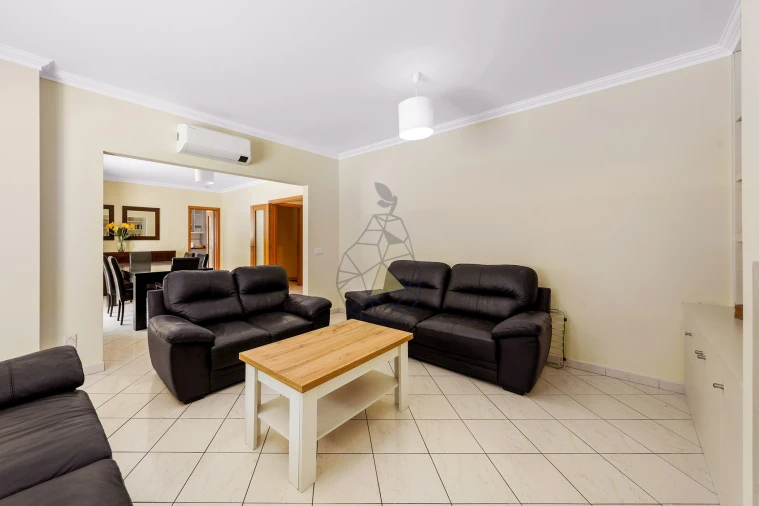 Moradia T5 para Venda em Albufeira e Olhos de Água Foto 20