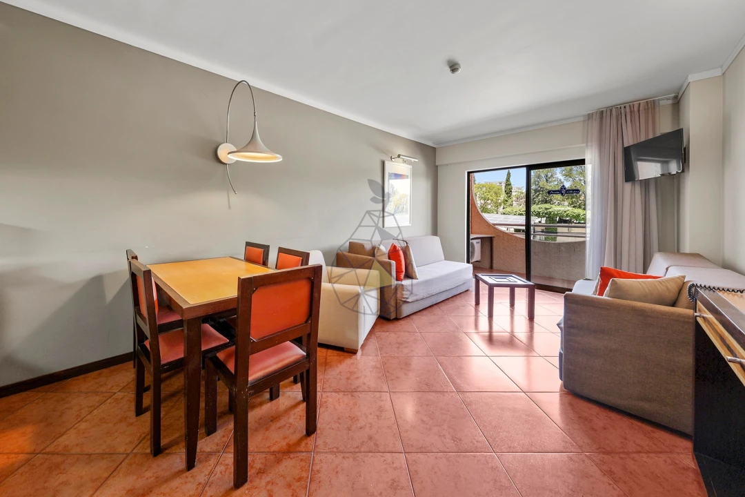 Apartamento T1 para Venda em Albufeira e Olhos de Água Foto 2