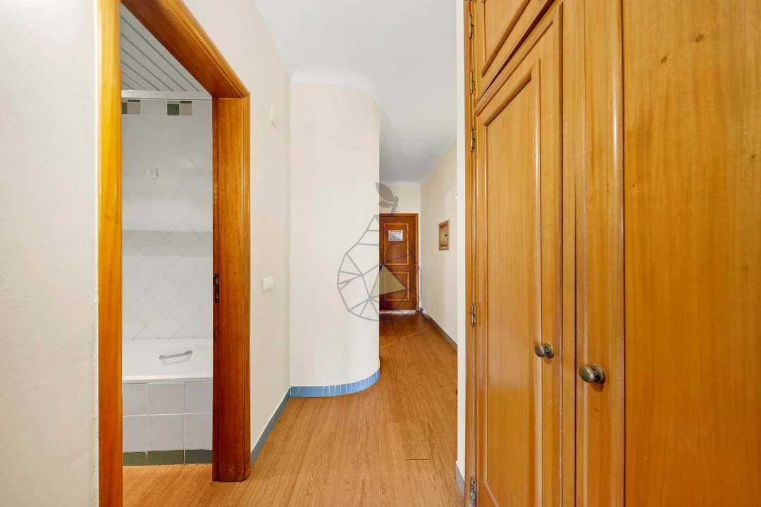 Apartamento T1 para Venda em Albufeira e Olhos de Água Foto 26