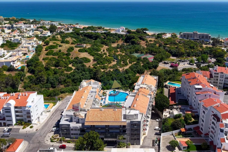 Apartamento T1 para Venda em Albufeira e Olhos de Água Foto 40