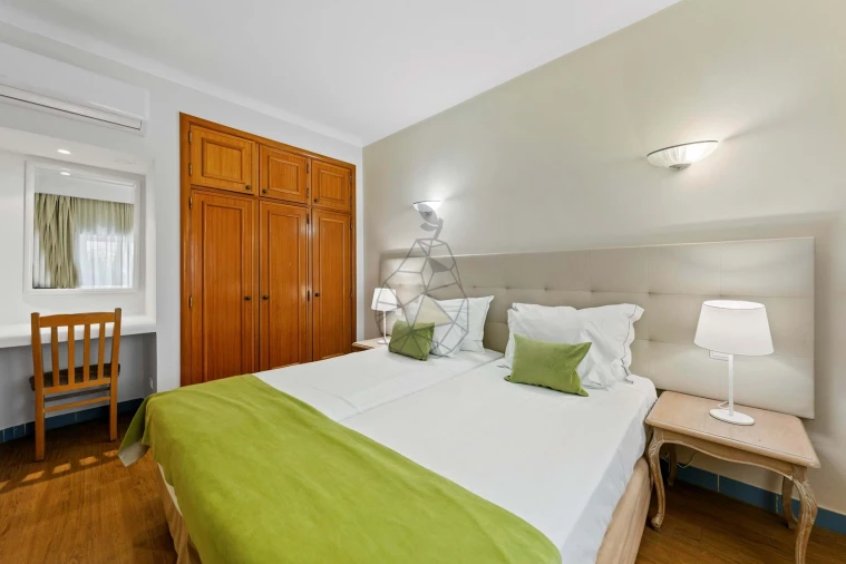 Apartamento T1 para Venda em Albufeira e Olhos de Água Foto 6