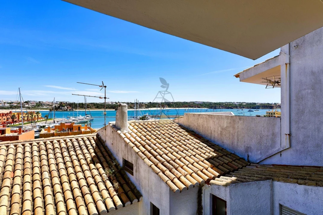 Apartamento T2 para Venda em Portimão Foto 18