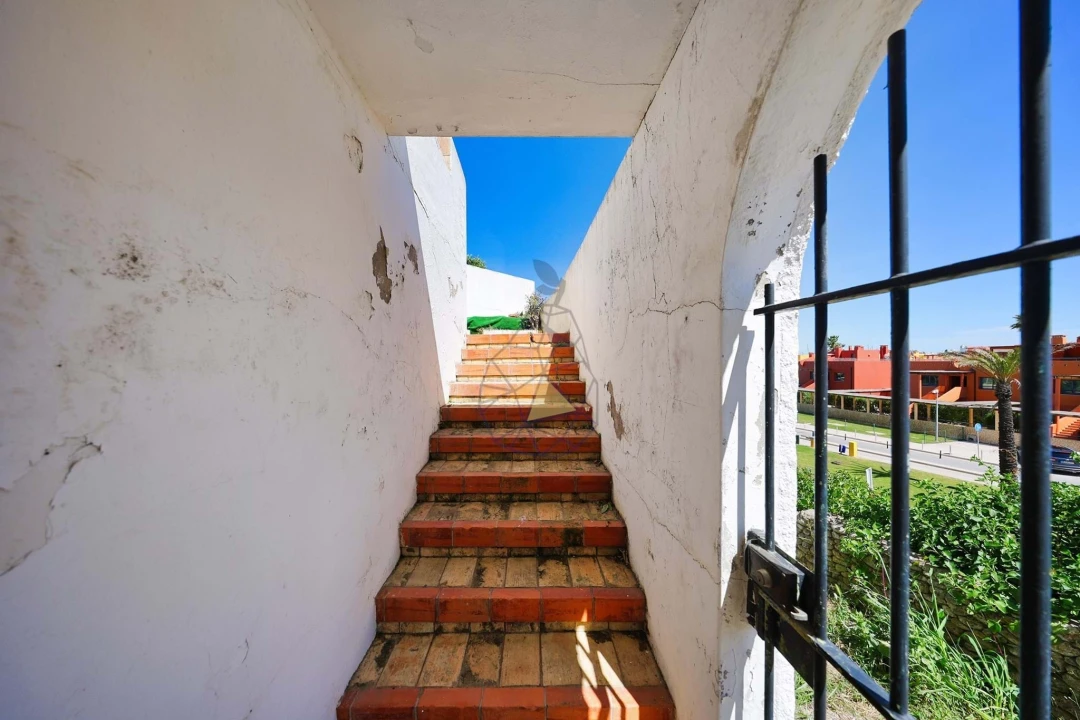 Apartamento T2 para Venda em Portimão Foto 44