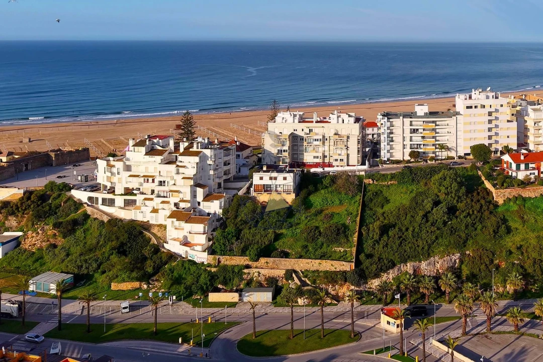 Apartamento T2 para Venda em Portimão Foto 49