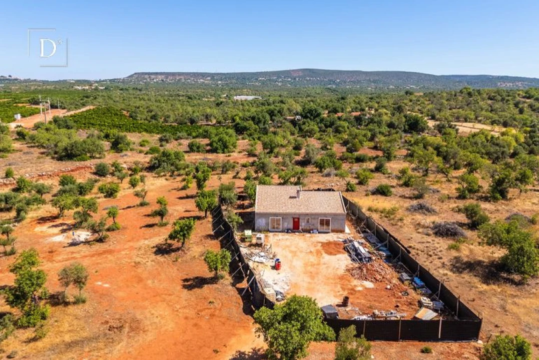 Moradia T2 para Venda em Silves Foto 3